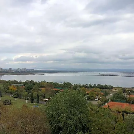 Park מלון *
