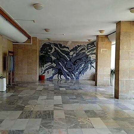 מלון Park *
